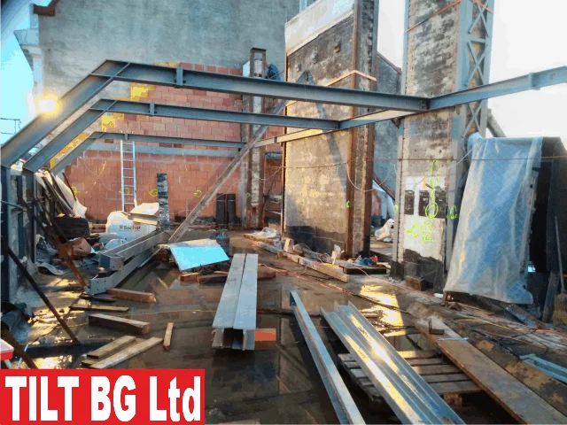 Надграждане метална конструкция — дървени стени и OSB подове