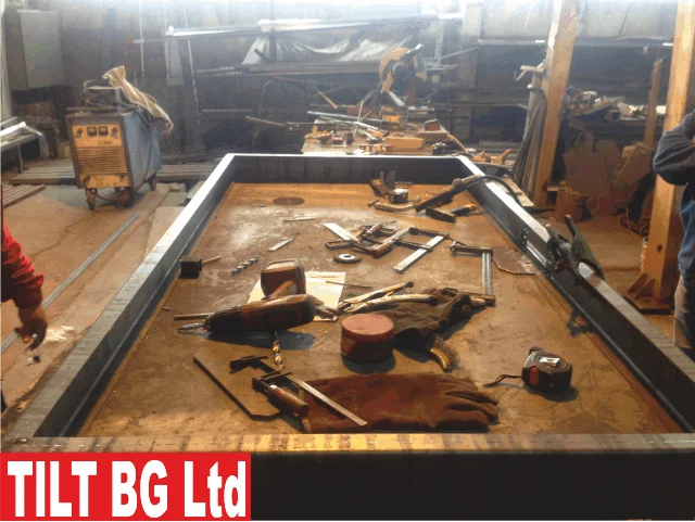 Плъзгаща метална врата цена - Качество — монтаж на конструкцията. Доставка, производство и монтаж на метални конструкции и термопанели в България.